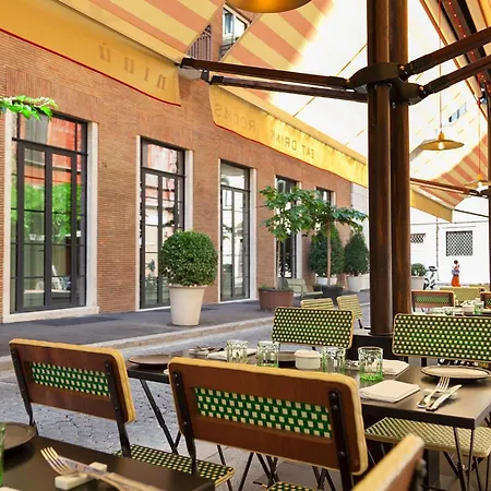 Ninu Centro Storico * רומא