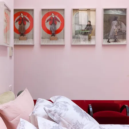 Ninu Centro Storico 호텔 *