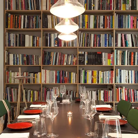 Ninu Centro Storico 호텔 *